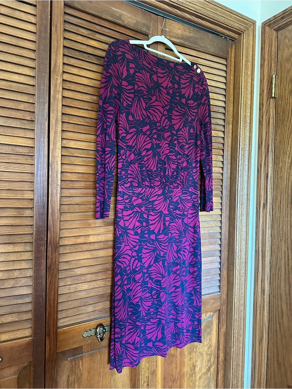 Tory Burch Etta Blouson Midi Dress in Berry and Navy Floral size medium